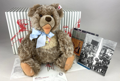 Steiff 2018 ''Peter's Zotty Teddy Bear'' - Limited Edition - 37 cm Caramel - EAN:006531