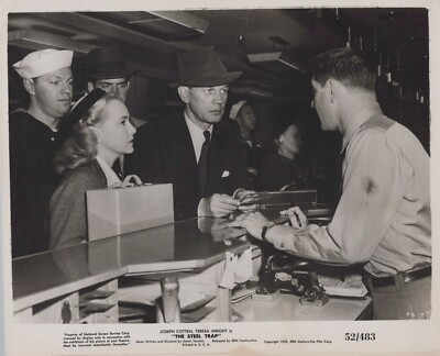Joseph Cotten + Teresa Wright in The Steel Trap (1952)   Vintage Photo K 390