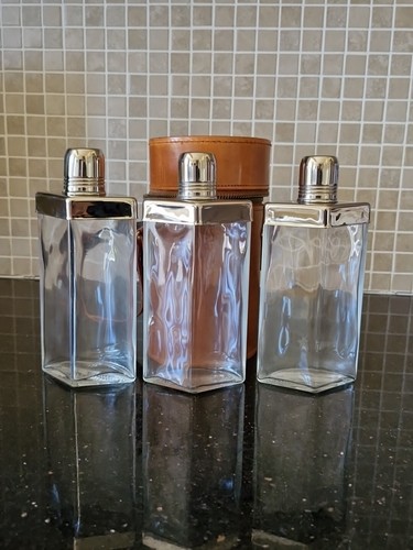 FINE QUALITY LEATHER CASED TRAVEL SET OF 3 SPIRIT FLASKS WITH NIP CUPS SHOT CUPS - Picture 9 of 18