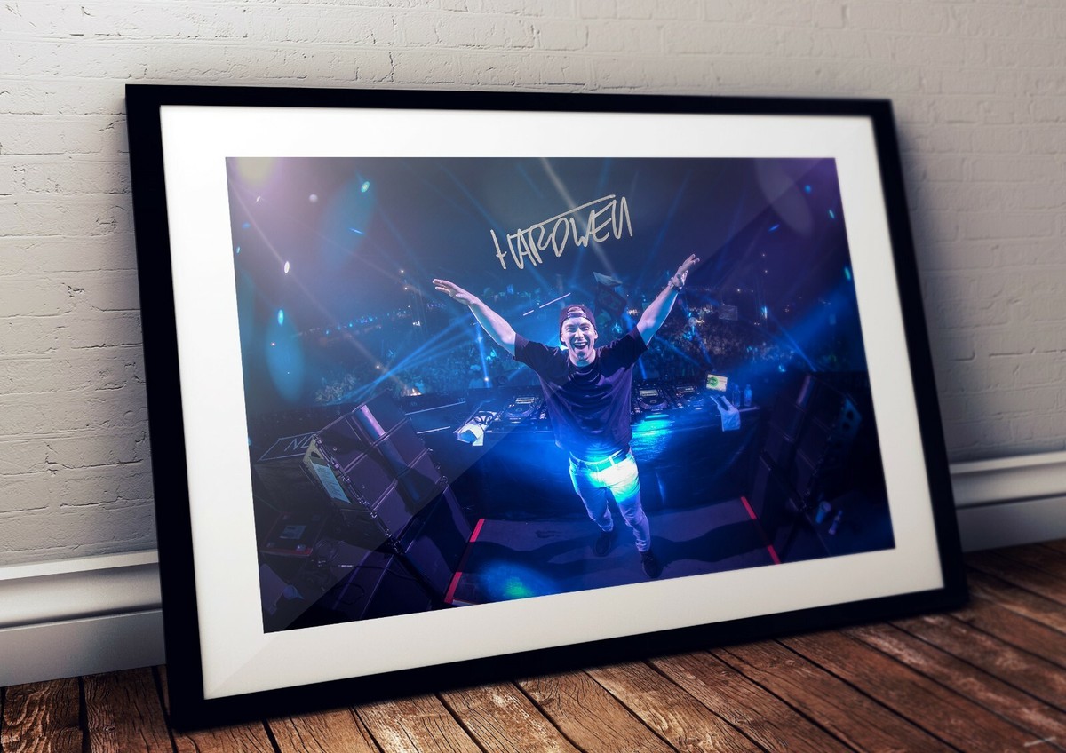 DJ Hardwell Onstage Autographed Poster Print. A3 A2 A1 Sizes | eBay