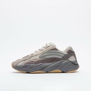 adidas yeezy 700 tephra