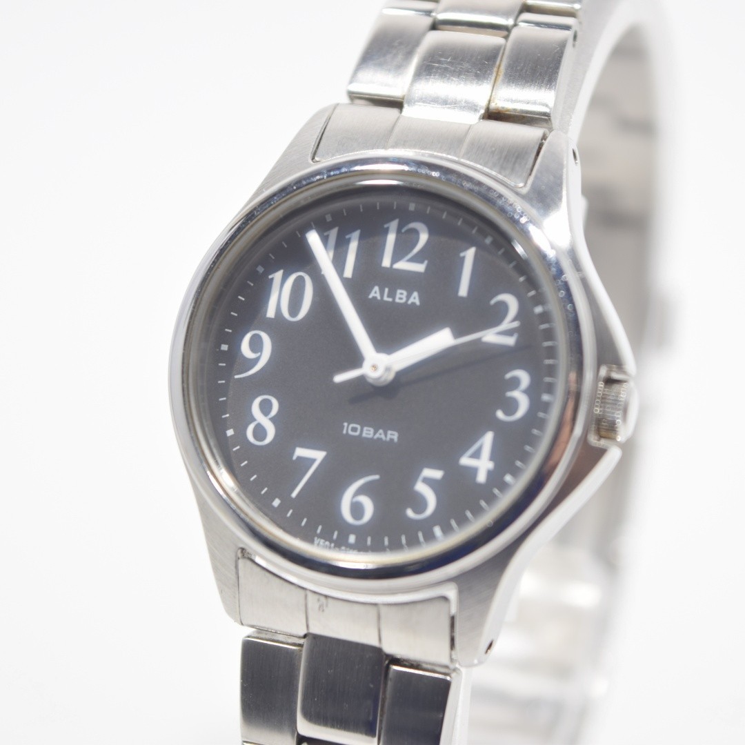Round Quartz Black New Battery ALBA Ladies [Mint] watch V501-0EC0 Dial SEIKO - vintagewatches.pk