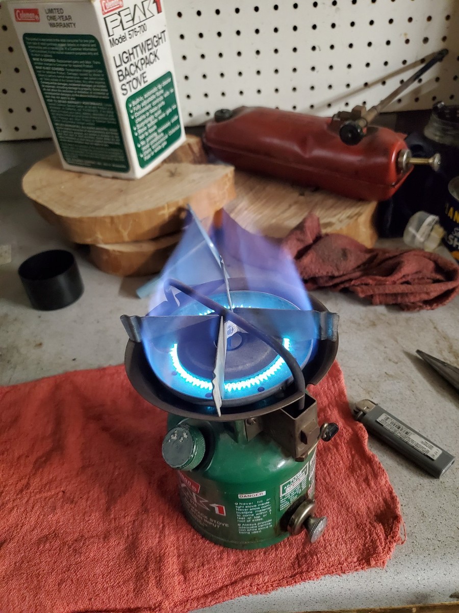 Vintage Coleman PEAK 1 Model 576 700 Lightweight Backpack Stove