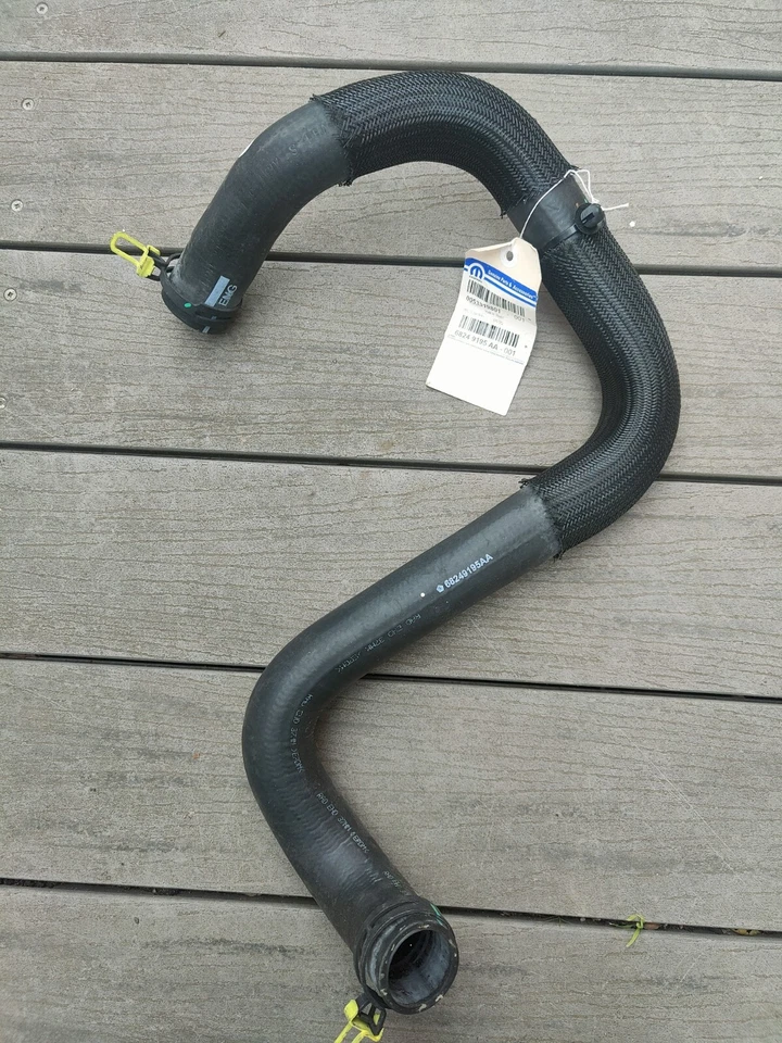 New Genuine Lower Radiator Hose Jeep Wrangler JK 3.6L 12-18 68249195 55111395 - Image 2 of 4