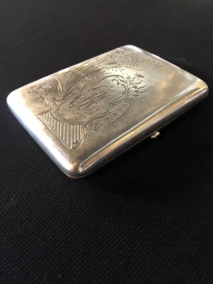 Estuche de cigarrillos de plata esterlina pre-revolución rusa con sello Tobacciana #2 Foto 3 de 4