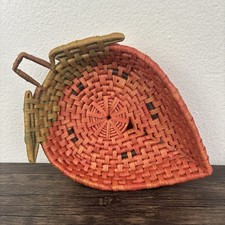 VTG Hand Woven Strawberry Shaped Basket Ratta...