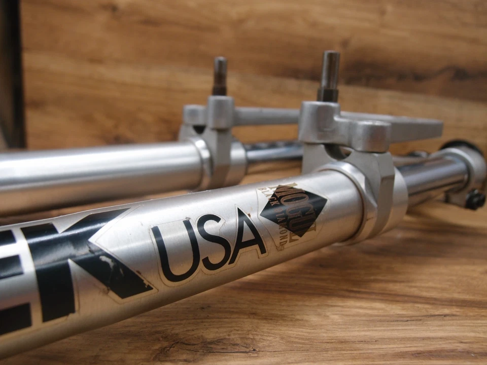 TREK Mogul Black Diamond shock absorber MTB suspension fork 1 1/8 in - Image 3 of 4