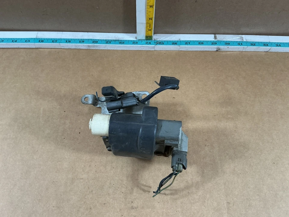 Bobina de encendido Acura Vigor TC-17A 1992-1994 Foto 2 de 4