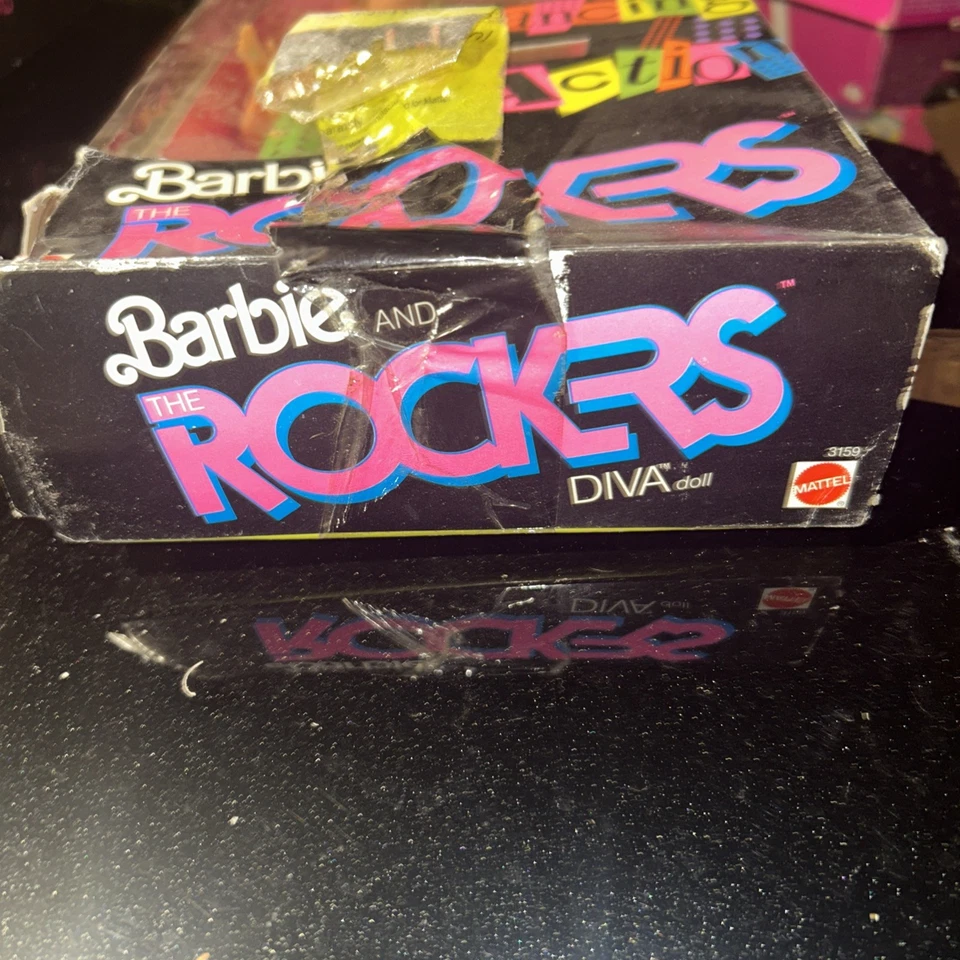 LOTE RARO DE 3 Barbie and the Rockers, Dana, Barbie e Diva - Imagem 2 de 4