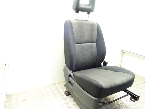 STOEL RECHTS VOOR Suzuki Jimny Terreinwagen 1.5 DDiS 4x4 (K9K) 8538082A00K8R - Afbeelding 5 van 6