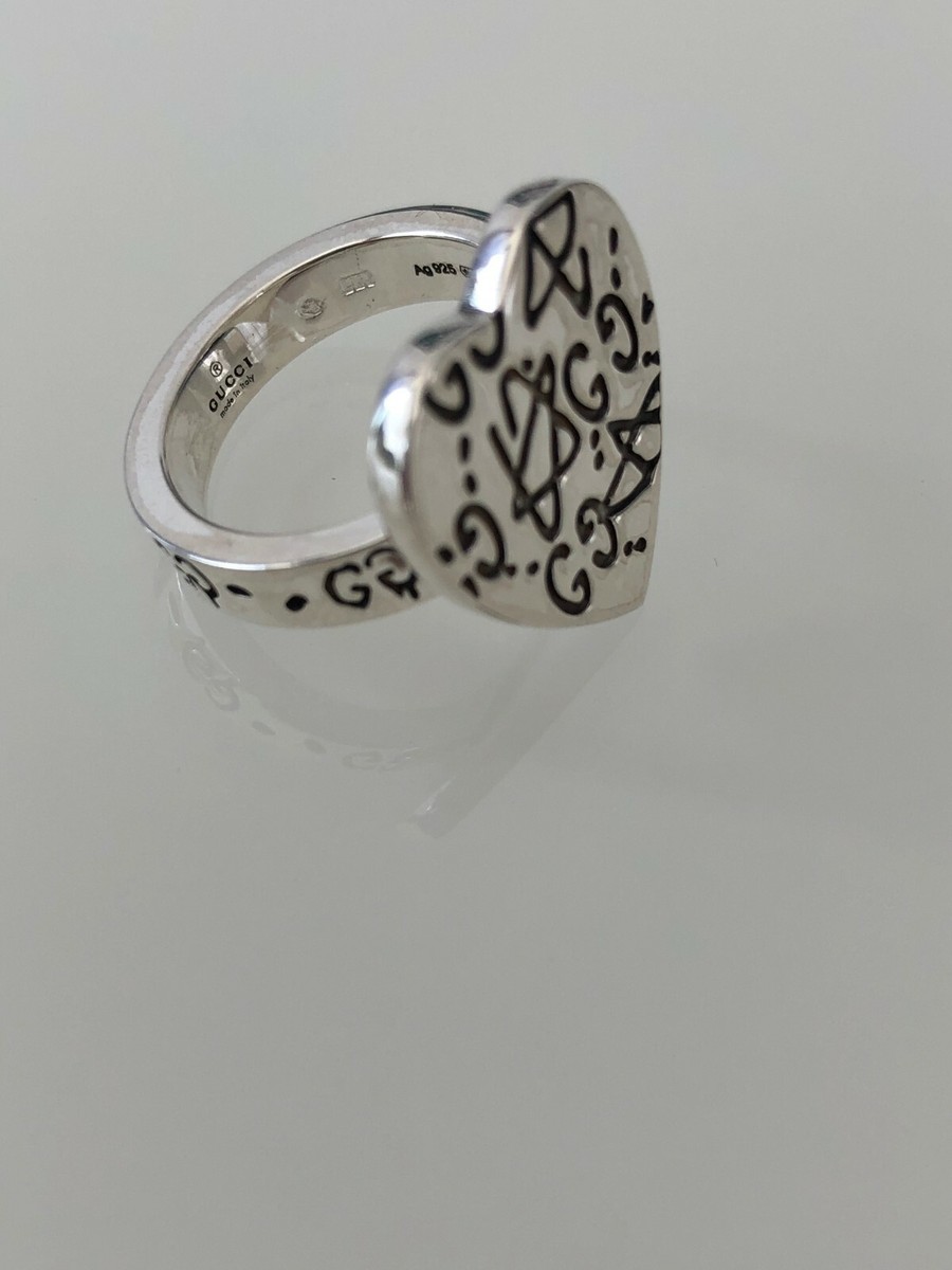 SALE!!! Gucci SILVER HEART RING GG NEW in BOX Sz. 6.5 US SALE!!! Gucci SILVER HEART RING GG NEW in BOX Sz. 6.5 US