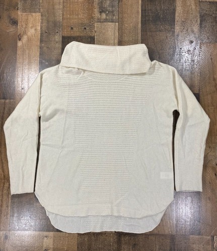 Ivory Cashmere Turtleneck Pullover Top 