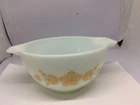 Pyrex 441 Mixing Bowl Butterfly Gold & White 1.5 pt Vintage