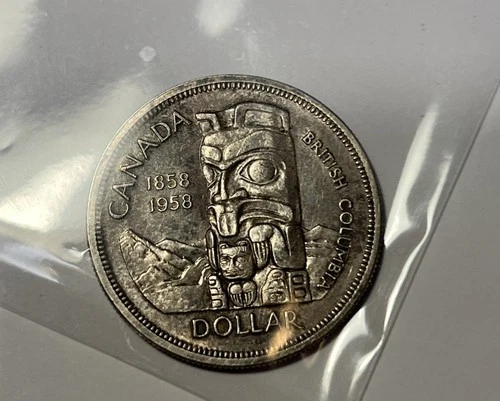 Canada 🇨🇦 Silver Dollar Totem Pole 1958 Uncirculated *Not  Cleaned