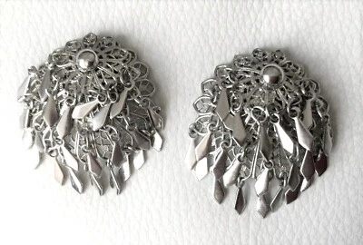 Très beau Boucle d'oreille clips vintage argenté pampille état NEUF 4,3cm ⭐ ! - Photo 1/4
