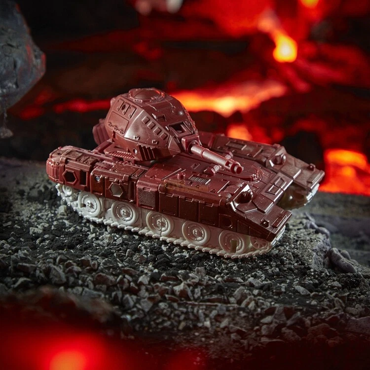 Figura de acción Transformers Warpath Hasbro Kingdom War for Cybertron juguete en stock Foto 4 de 4