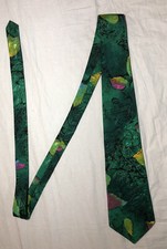 Vintage Town Classic Mens Neck Tie Green Shiny Made in USA