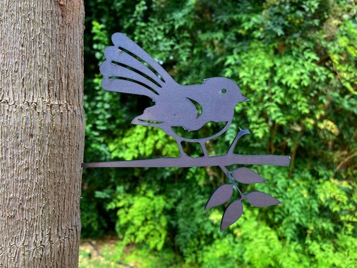 3mm THICK CORTEN STEEL Australian Wren Bird Garden Ornament Sculpture Outdoor - Picture 3 of 4