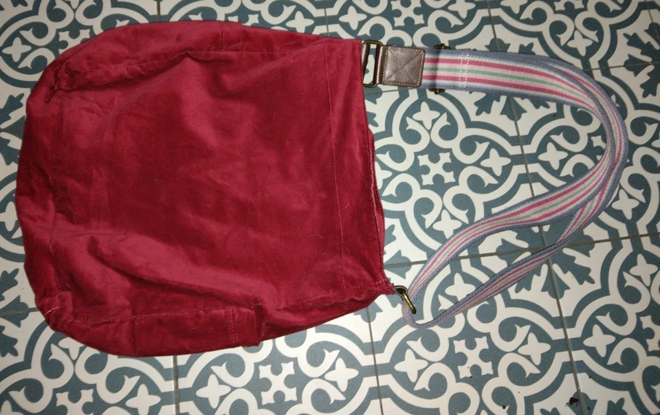 Cath Kidston Floral Velvet Messenger Shoulder Tote Bag - Image 4 of 4