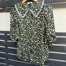 Halston Floral Lace Trim Peter Pan Collar Blouse | Floating Ditsy Black | Small