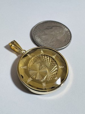 K18 Japan Sun Illusion Gold Pendant 7.6g Reversible w/ Glass on