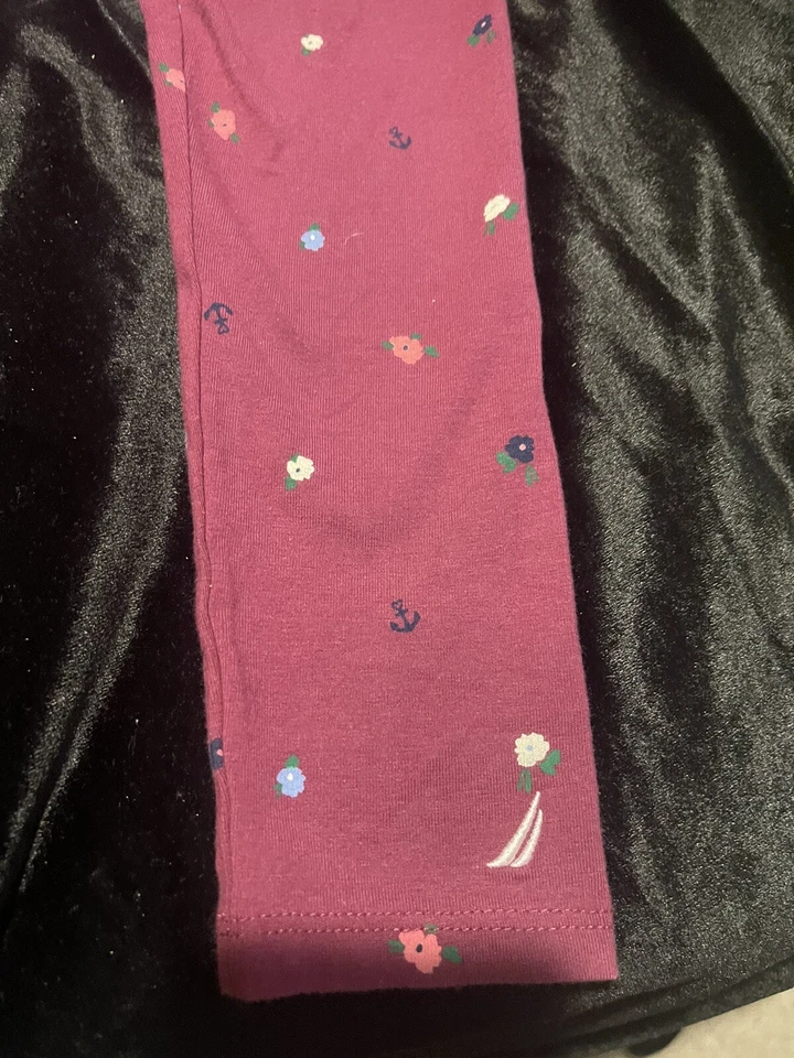 Leggings de algodón para niñas Nautica talla 6. Color Borgoña (se ve rosa en la foto) Foto 4 de 4