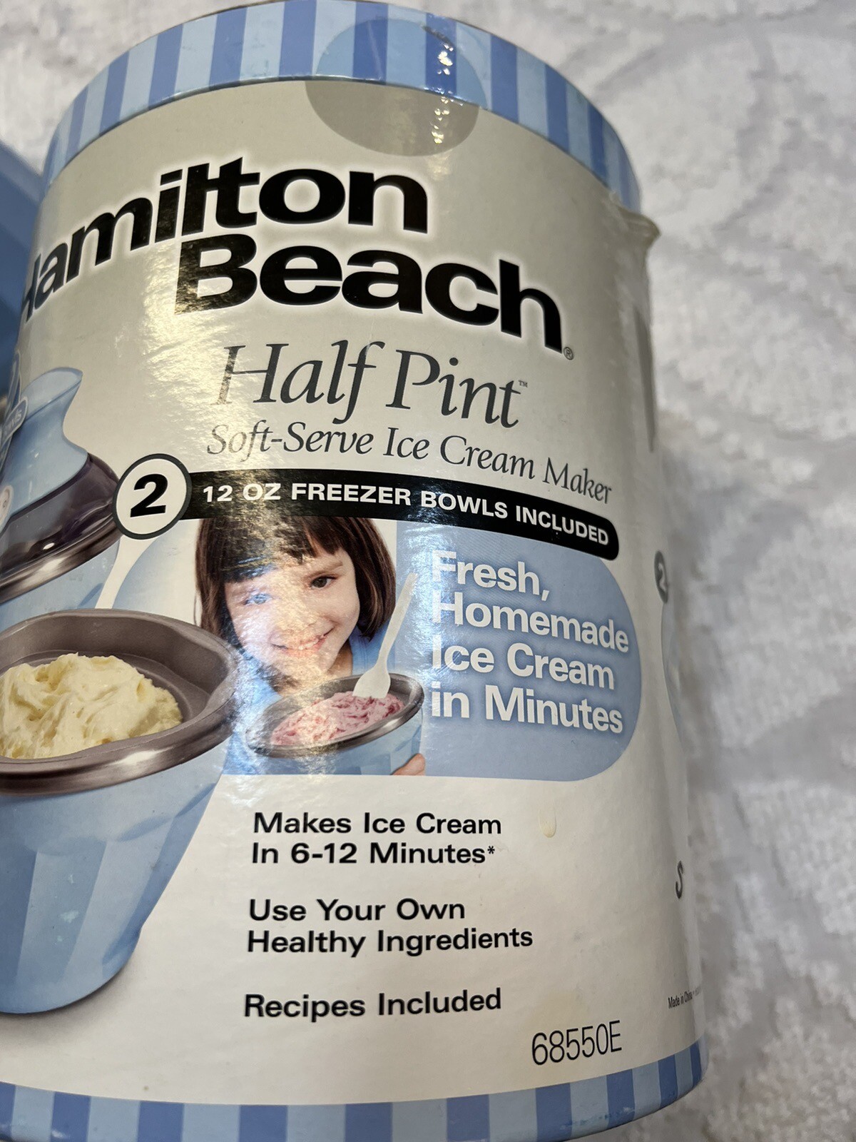 Hamilton Beach Half Pint Ice Cream Maker Blue 2 Freezer Bowls W/ Recipes 68550E