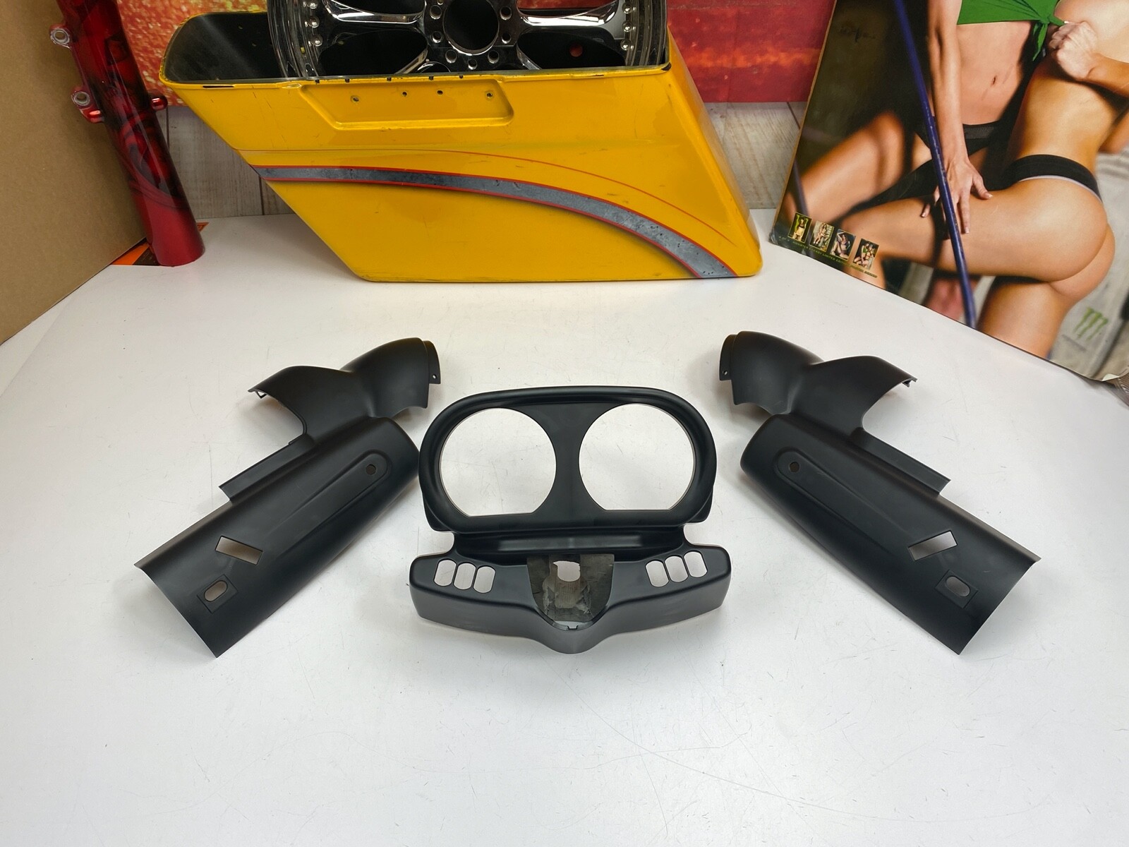 🔥1523 OEM Harley Road Glide Gauge Housing cover Nacelle Speedo Housing Fairing eBay