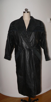 Women's Vintage Wilson's Leather Black Leather Dress Coat Size Medium Thinsulate