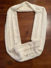 Baby Jade Deluxe Faux Fur Infinity Scarf - EUC