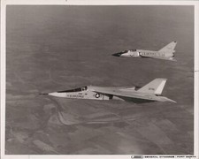 GENERAL DYNAMICS F-111 AARDVARK CONVAIR F106-B DELTA DART MANUFACTURERS PHOTO