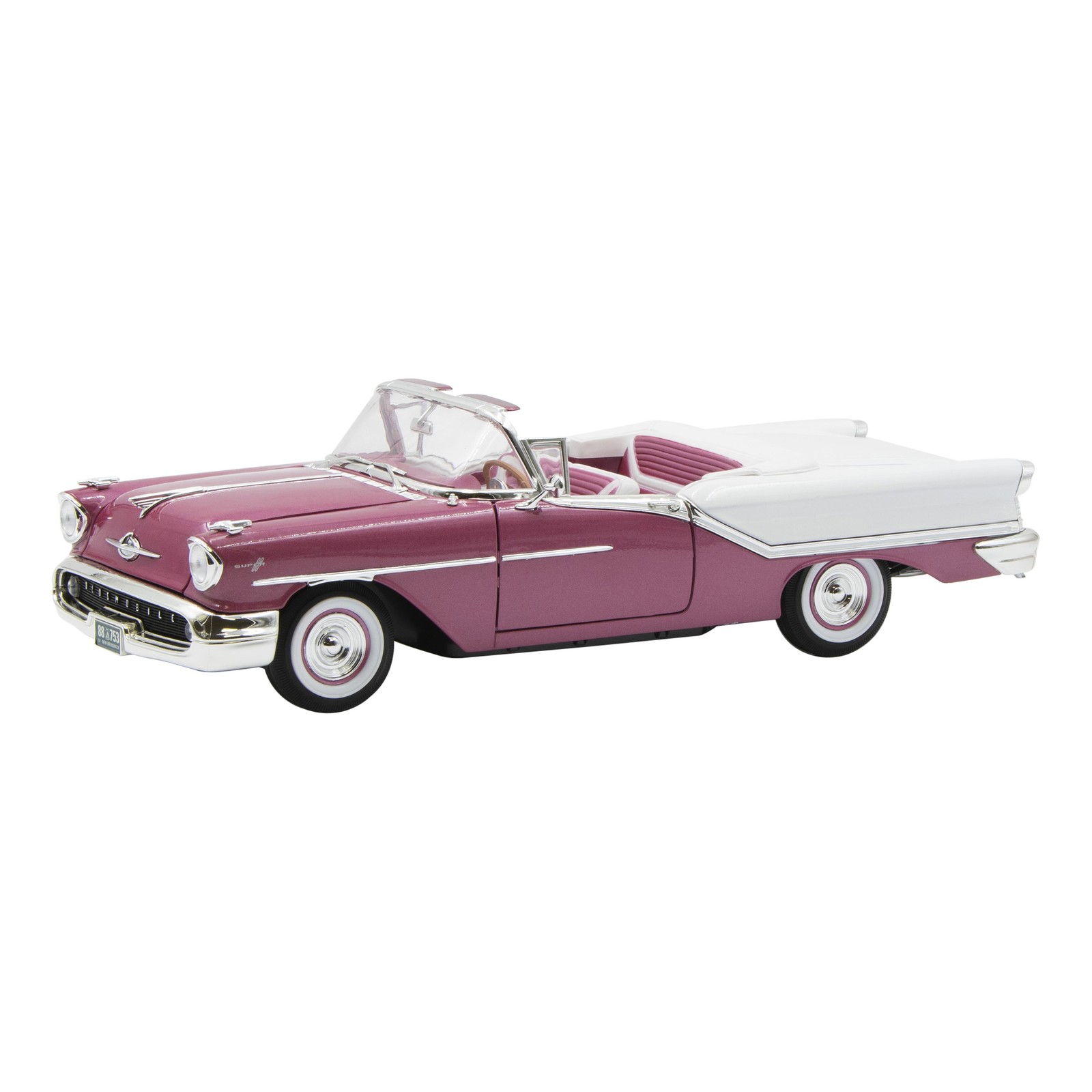 Серия Yat Ming Road Signature 1:18, изготовленная на заказ в 1957 году для Oldsmobile Super 88 фиолетового цвета