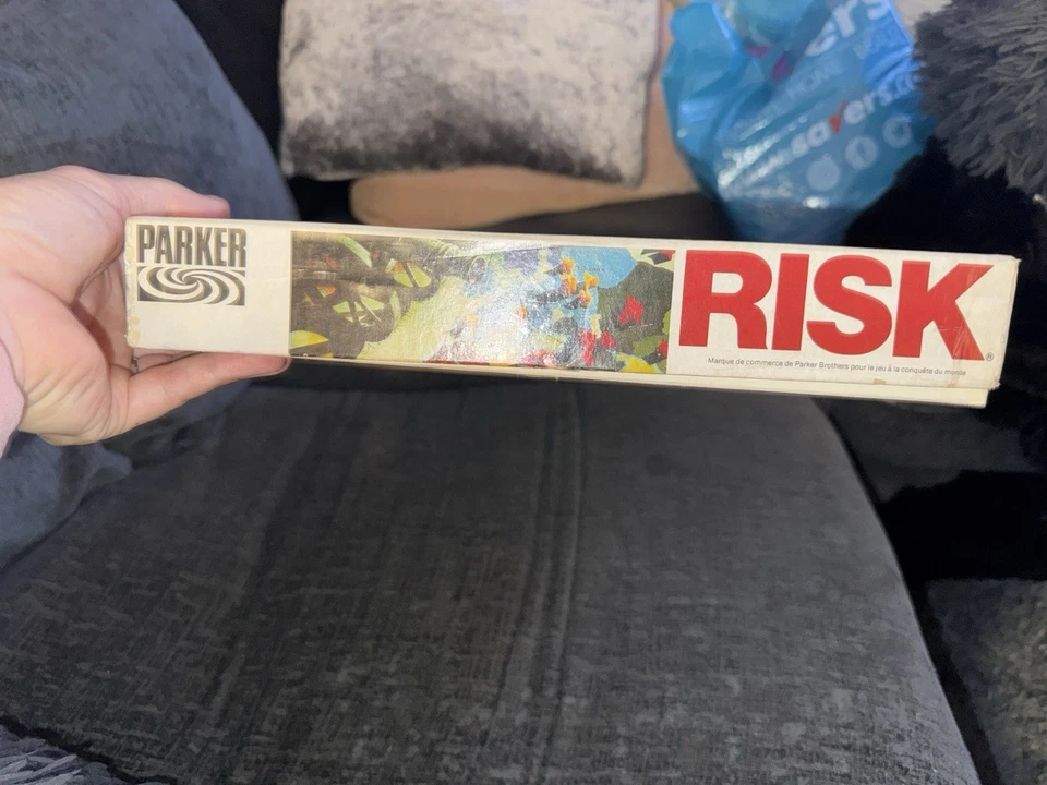 Vintage 1975 Parker Risk The World Conquest Strategy Board Family Game - Image 4 of 4