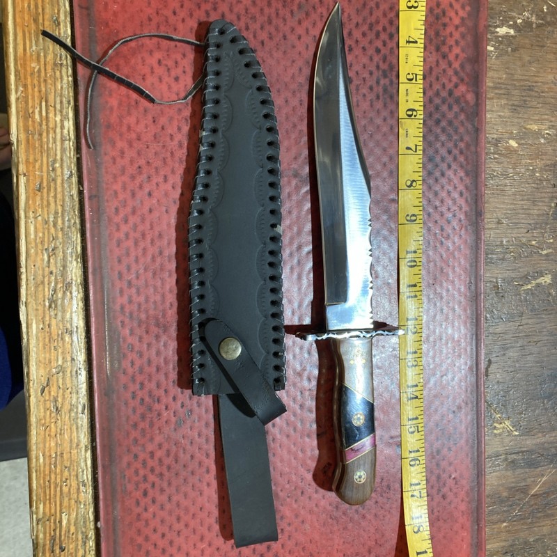 custom fixed blade knife