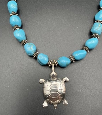 Heartland 925 Sterling Silber Schildkröte Anhänger und Türkis Halskette, Herzverschluss