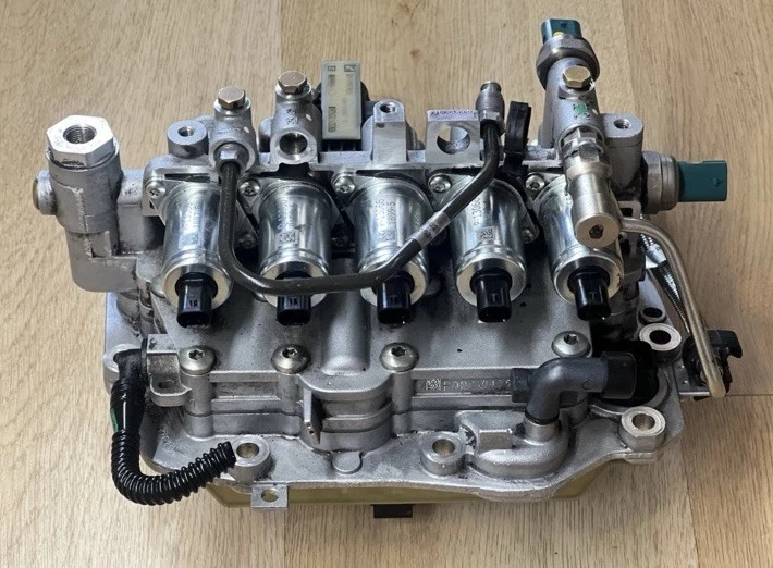 Fiat 500L 2014-2017 montaje de actuador de cambio de transmisión automática hidráulica Foto 4 de 4