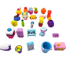 Moose Shopkins Lot of 25 Assorted Figures Various Seasons Piano Blender Fries