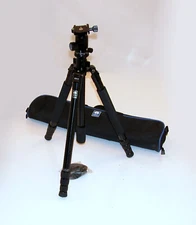 SIRUI R2004 4 Sections Aluminum 64.6in Tripod w/ the Heat & Carry Case - EUC