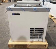 MASTER-BILT DC-2S 32" FLIP LID ICE CREAM DIPPING CABINET