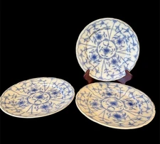 Dunn Bennett & Co Copenhagen Pattern Blue and White Plates Set of 3