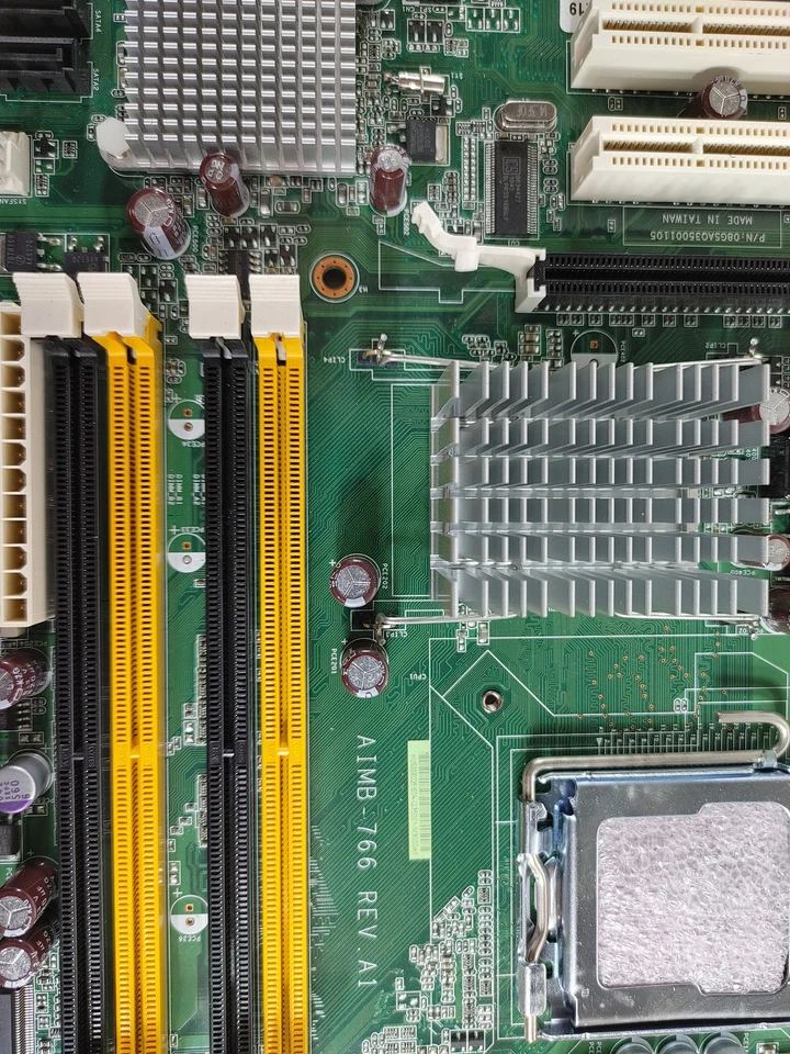 Advantech AIMB-766 Intel LGA 775 DDR2 SDRAM Desktop Motherboard - Image 2 of 4