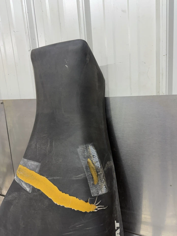 98 99 00 01 Arctic Cat Bearcat 4x4 500 454 400 base de asiento 0506-223 Foto 4 de 4