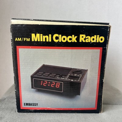 Embassy AM/FM mini Clock Radio (Read Description)