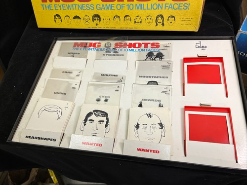 Mug Shots Game Vintage 1975 Cadaco 1975 Eyewitness Game - Picture 5 of 5