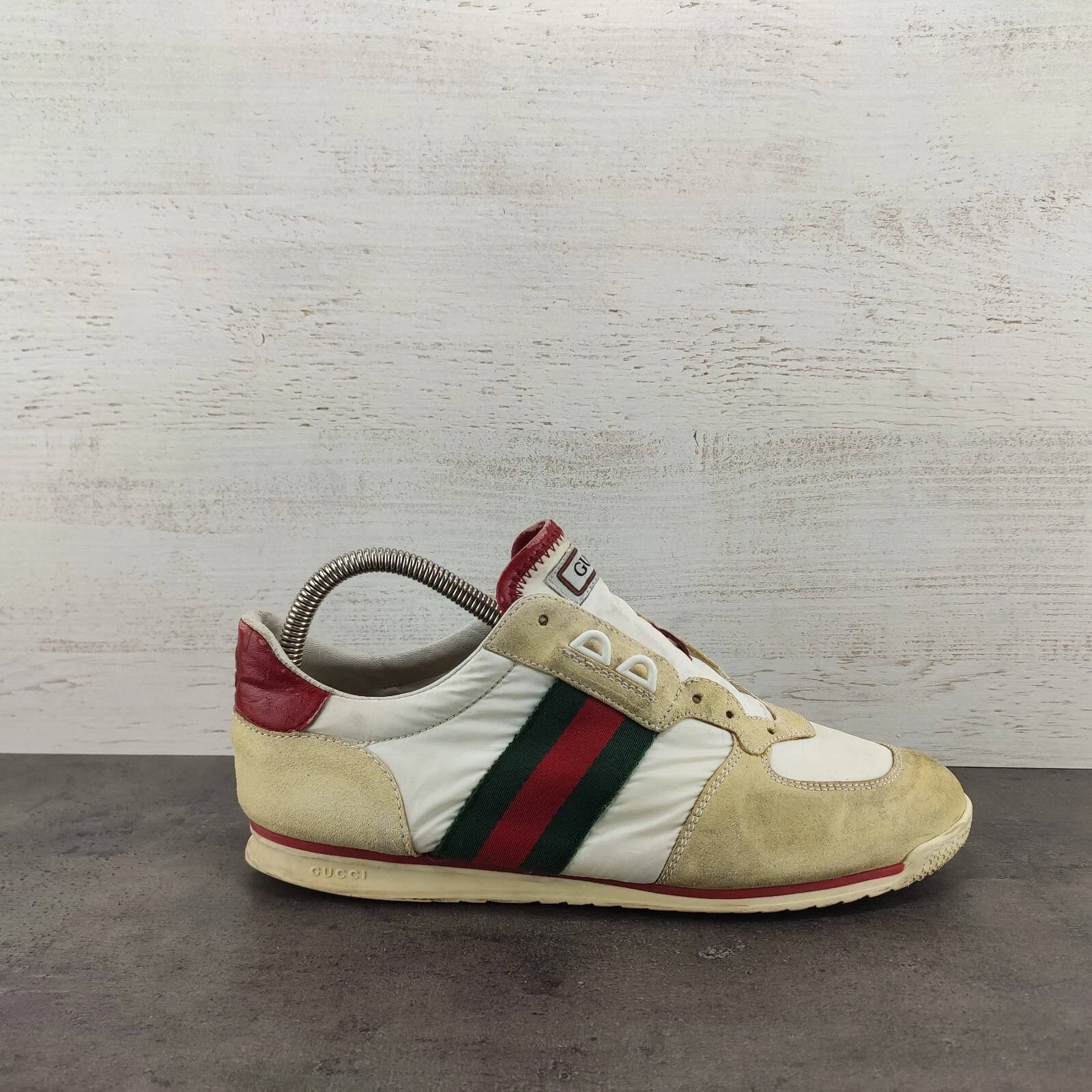Baskets vintage Gucci daim blanc/beige taille 40 G, US 7 homme