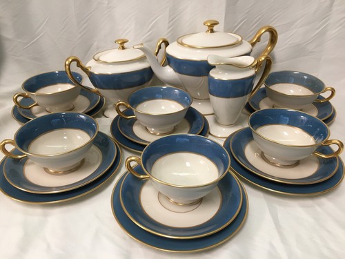 (21) 1906-1930 Rare Blue LENOX Footed TEA/DESSERT SET -Gold Trim #046D - Picture 9 of 12