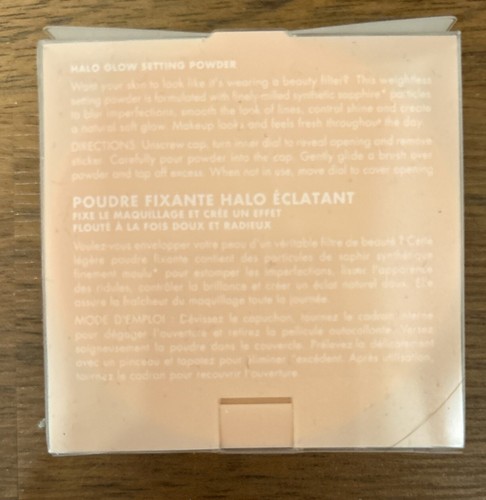 E.L.F. Halo Glow Setting Powder 83390- LIGHT - Full Size 0.24 oz - Picture 3 of 4