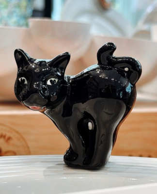 Nora Fleming Scaredy Cat Mini A419 Black Cat Halloween Hand
