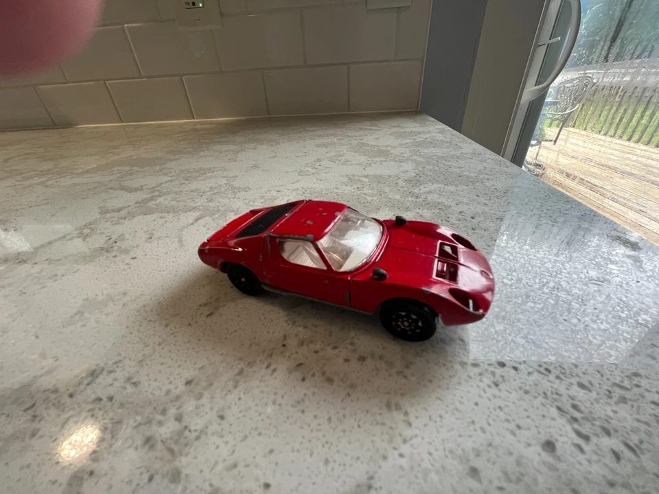 Corgi Toys Lamborghini Miura P400 - Red - Image 2 of 4