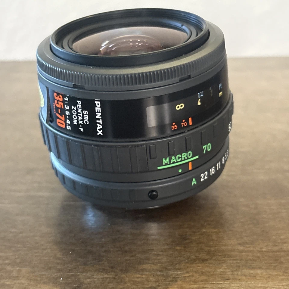 Pentax SMC Pentax-F 35-70mm f/3.5-4.5 AF Zoom Lens Made in Japan, Ex Condition - Image 4 of 4